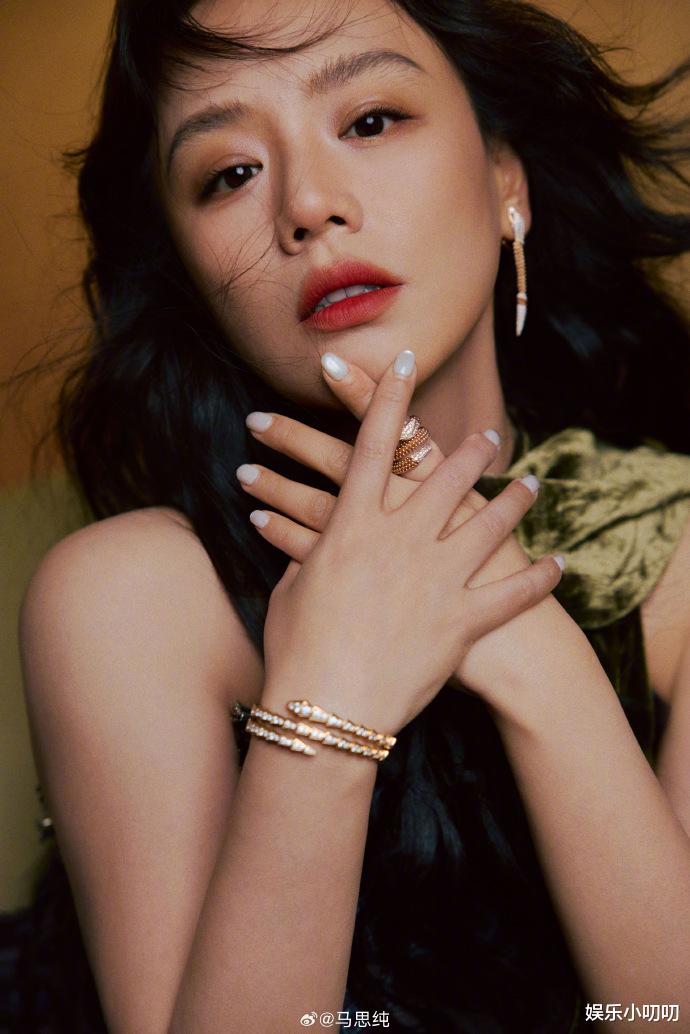 马思纯张哲轩分手，称单身状态很舒服，网友反应太真实