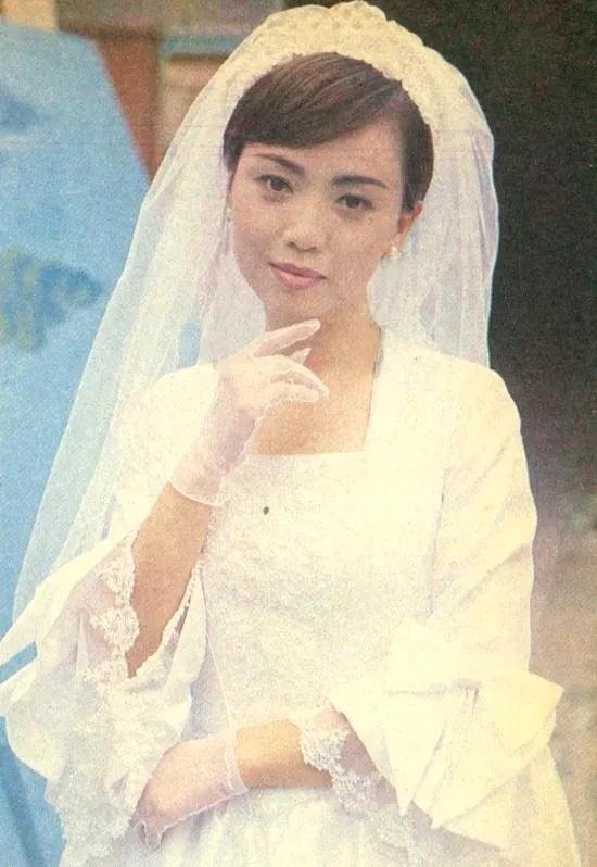 50位香港女星婚纱美图