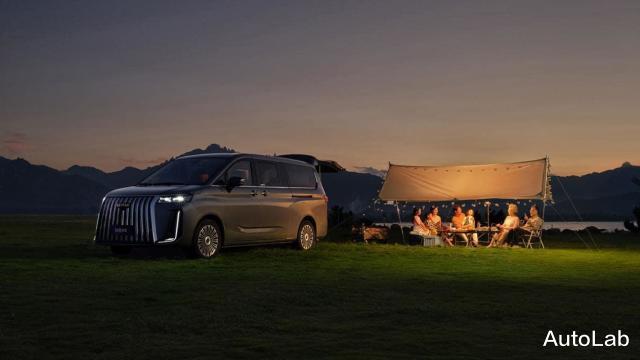 锐胜M8大型MPV正式预售 16.98万起，三排都是商务舱