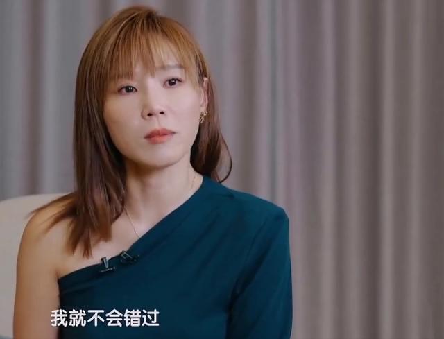 李佳薇翻红后曝窘境，重回《歌手2025》后，有人介绍她继续去卖房