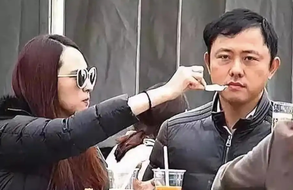 纪晓波母亲在美国被抓!纪晓波和吴佩慈光生孩子不结婚的原因曝光