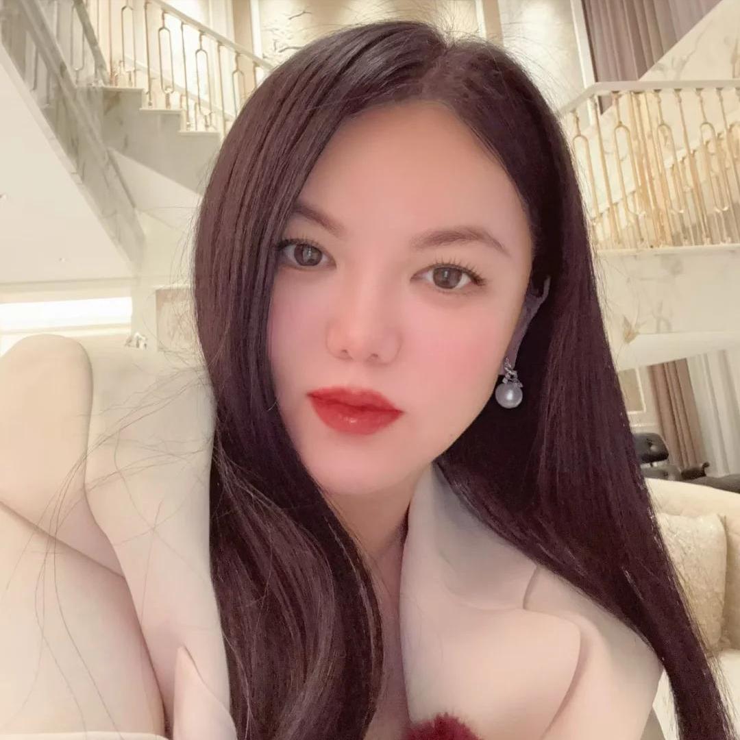 突发！李湘账号全面被封，猜测3方面原因，女儿王诗龄恐受牵连