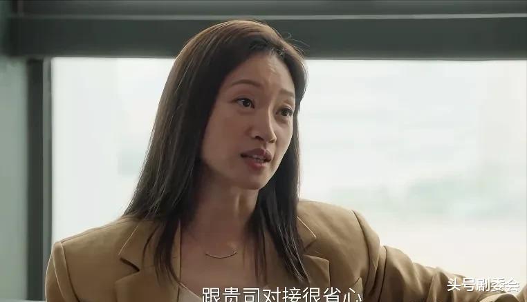 中年女演员不要减肥了，《我的后半生》梅婷和沈佳妮站一起很明显