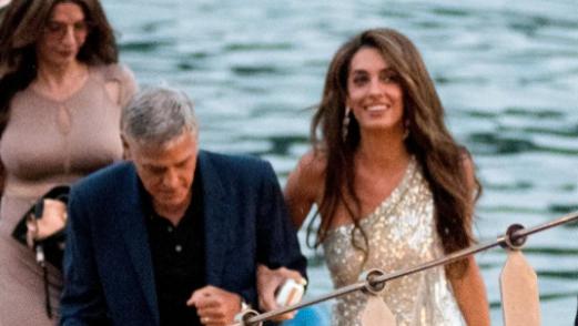 克鲁尼带律师妻子到科莫湖！47岁阿玛尔穿银色斜肩裙，美如女明星