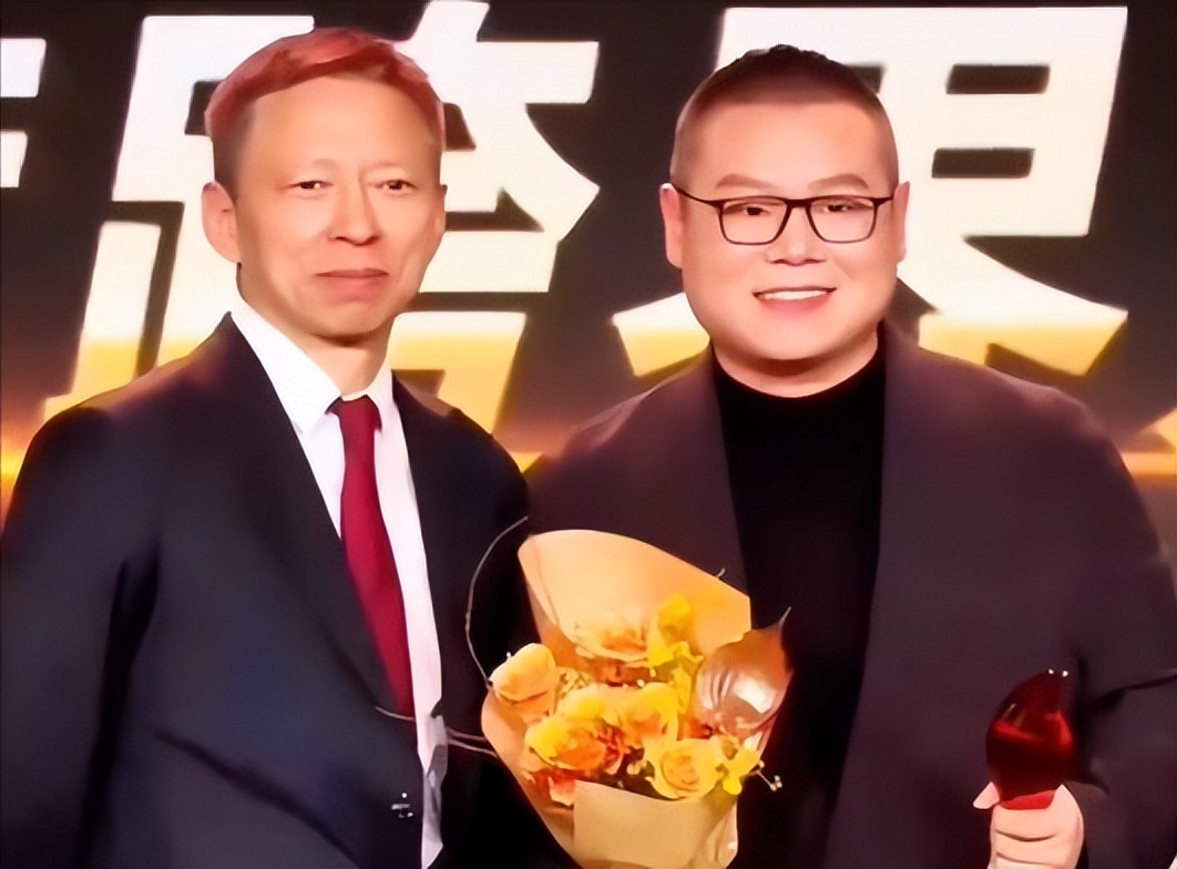 北京这一夜，官宣新身份的岳云鹏，彻底颠覆了大众对他的固有认知