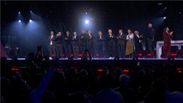 史詩(shī)級(jí)同框！NVIDIA、Intel、AMD、高通四巨頭CEO齊聚聯(lián)想發(fā)布會(huì)