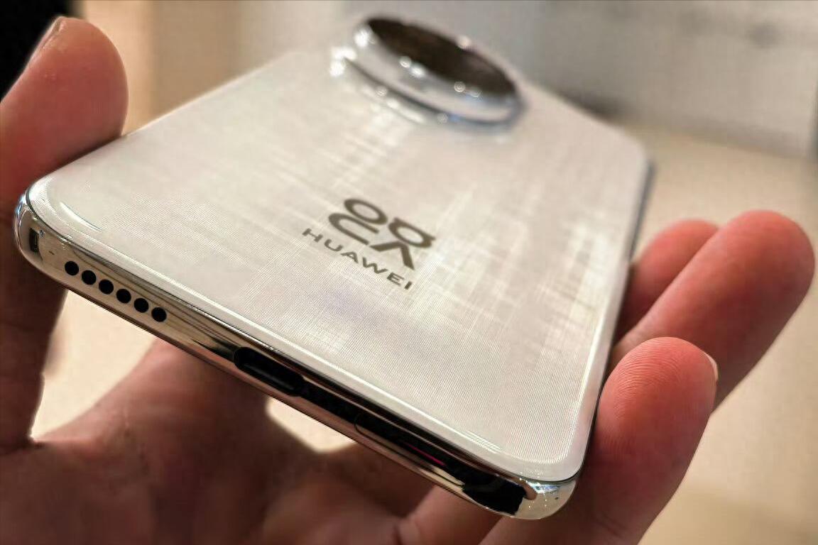 華為努力沖銷量，昆侖玻璃+百倍變焦+100W，512GB現已跌至2889元