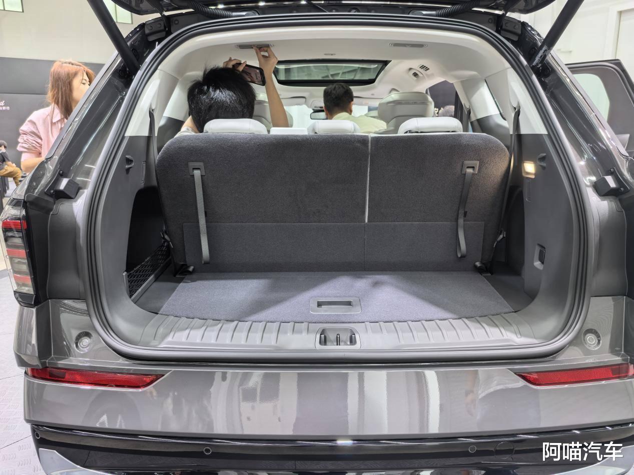 实拍2026款锐界L,很多功能配置下放,这才是过日子该买的车