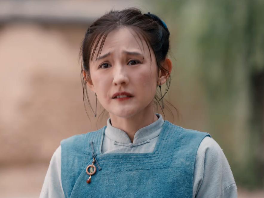 央视《灼灼韶华》2位败笔演员：1个表情满天飞，1个39岁硬演少女