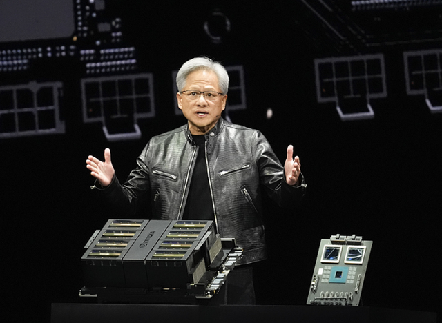 英伟达已向中国三家企业通报：不触犯规则，继续向中国供应产品