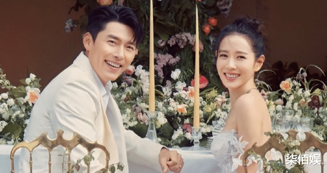 玄彬带两家父母支持孙艺珍新作,俩妈妈拎着爱马仕,都好有气质