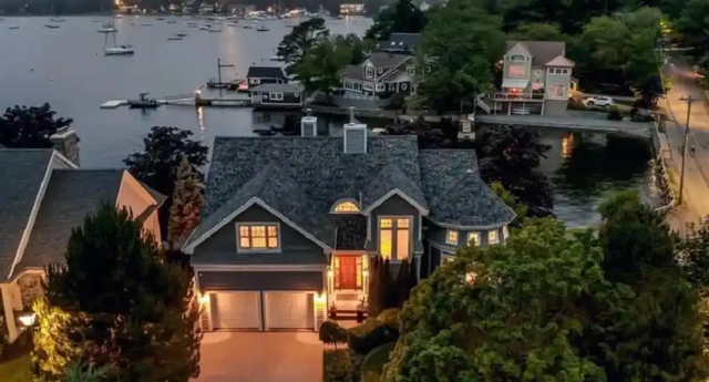 王杰：加拿大小镇隐居人生，一脸的沧桑，银白色的头发说明一切！