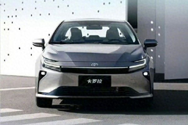9.9万起售!新款卡罗拉上市,造型大变尺寸加长