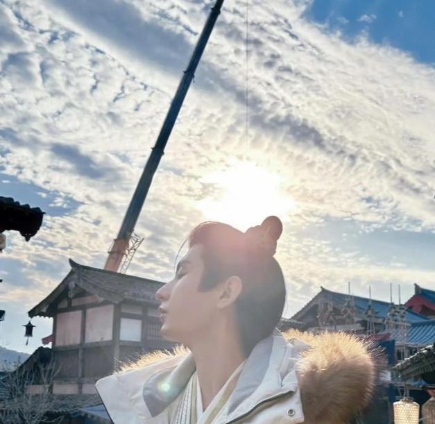 钱再多有什么用？35岁成毅的现状，让多少“流量明星”脸红