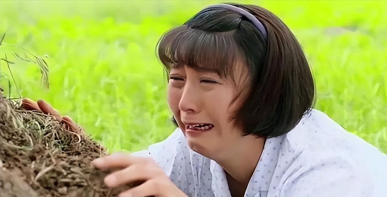 杨议算是把路走绝了！直播讽刺闫学晶“酸黄瓜”，喜剧圈全得罪了