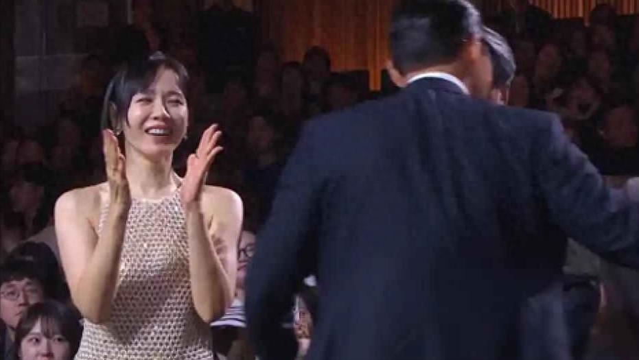 原来世界上真有这样的男人：爱你，给足你情绪价值，还不是个骗子