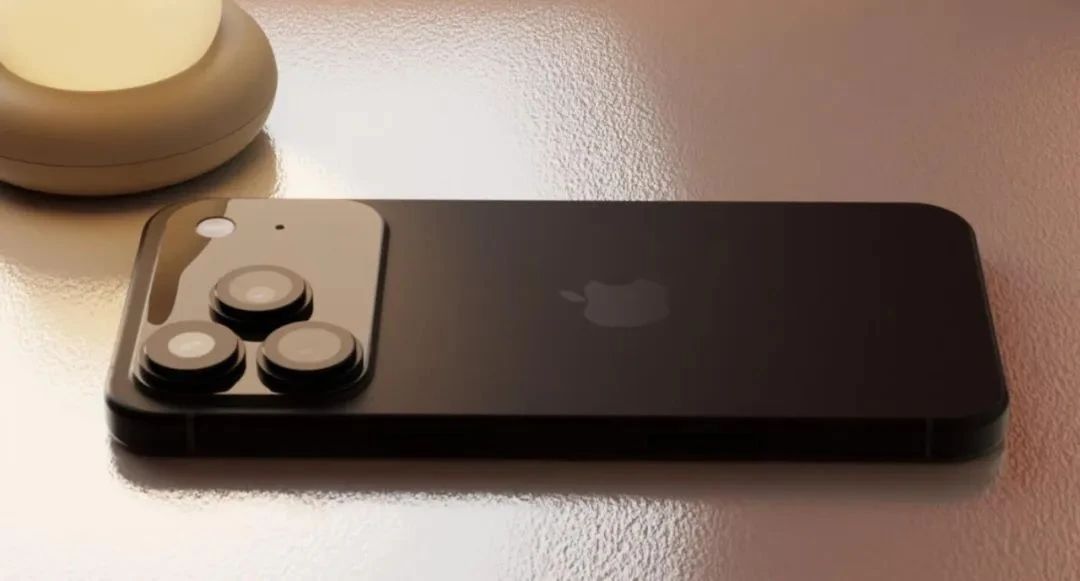 老遠一瞥即知你換機，iPhone17Pro這波新設計真狠！