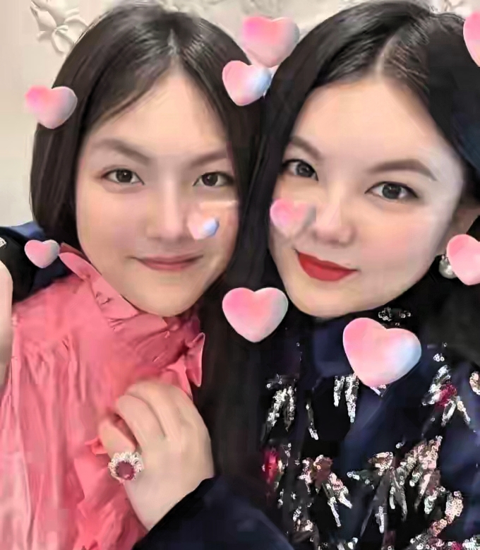 李湘身材引热议，现身生日派对被指超200斤，健康问题成焦点