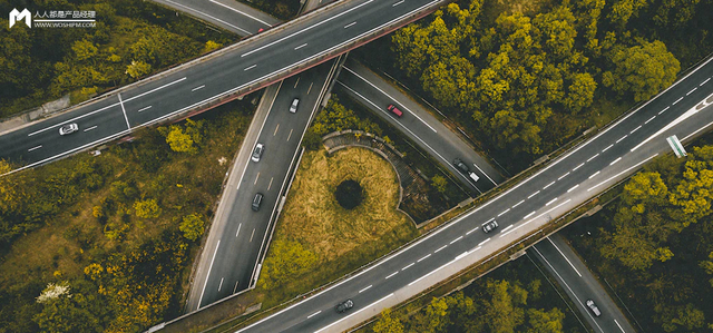 AI 與產品工作的思考：重構、挑戰與共生之路