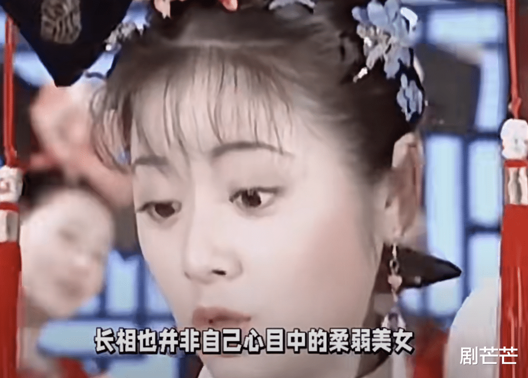 看了贾静雯大女儿颜值变化,才懂赵又廷的心酸:女儿像爹太愁人了