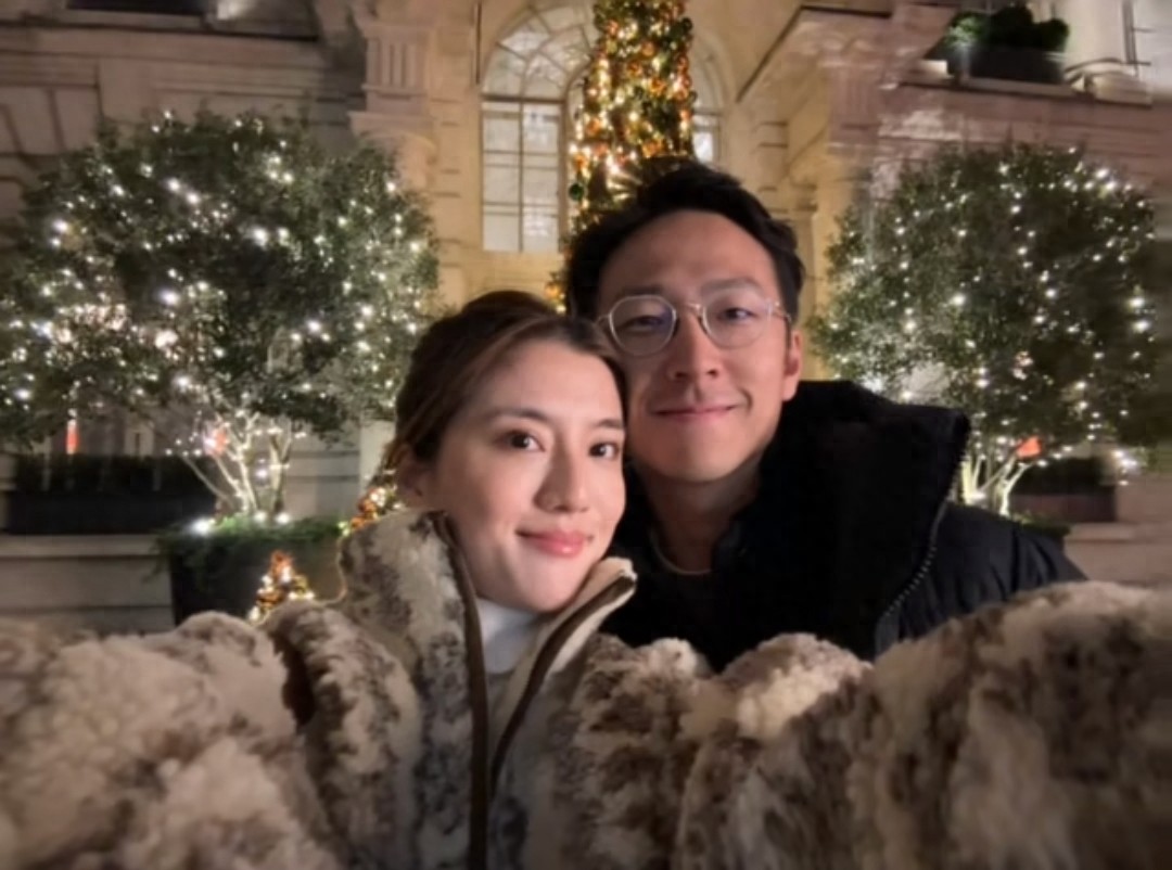 吴千语跨年下厨做三菜一汤，施伯雄打下手 夫妻俩逛街蒸桑拿好惬意
