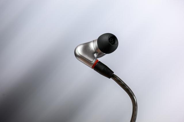 森海塞尔IE 200东方银韵版评测:不到千元买入Hi-Fi门槛