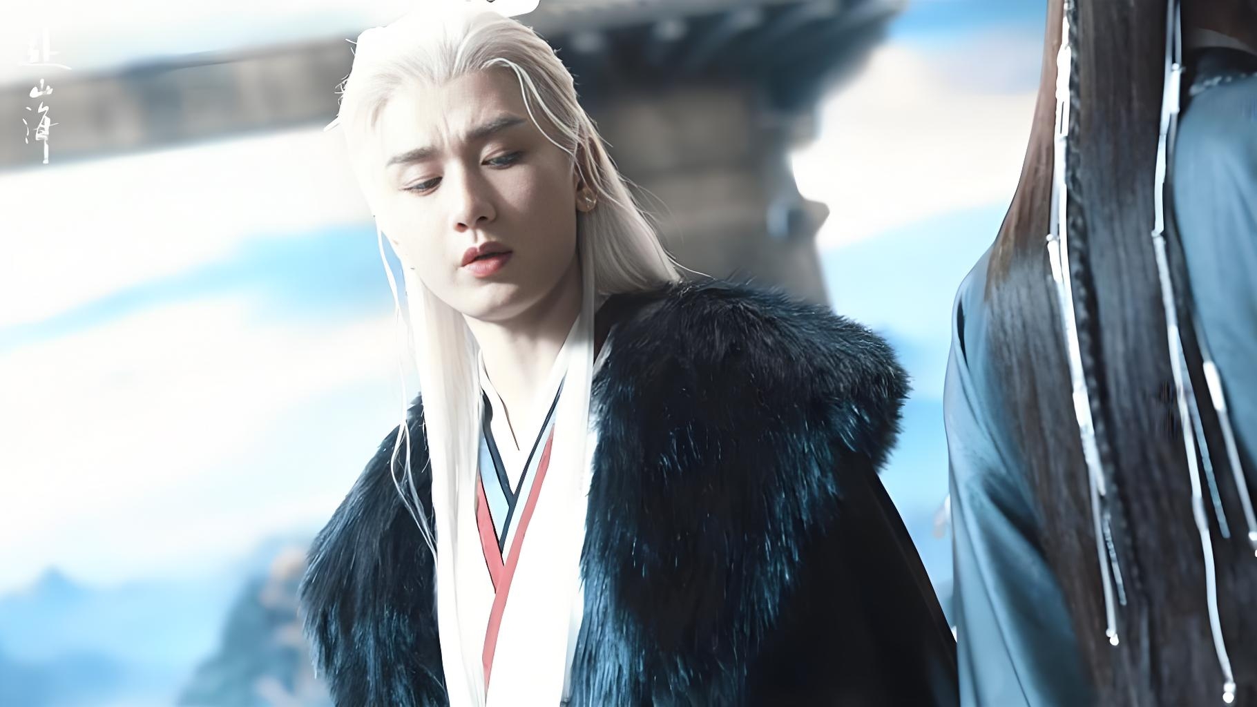 成毅包揽云包场前三一部剧炸场不够他直接承包了三个“顶流席位”