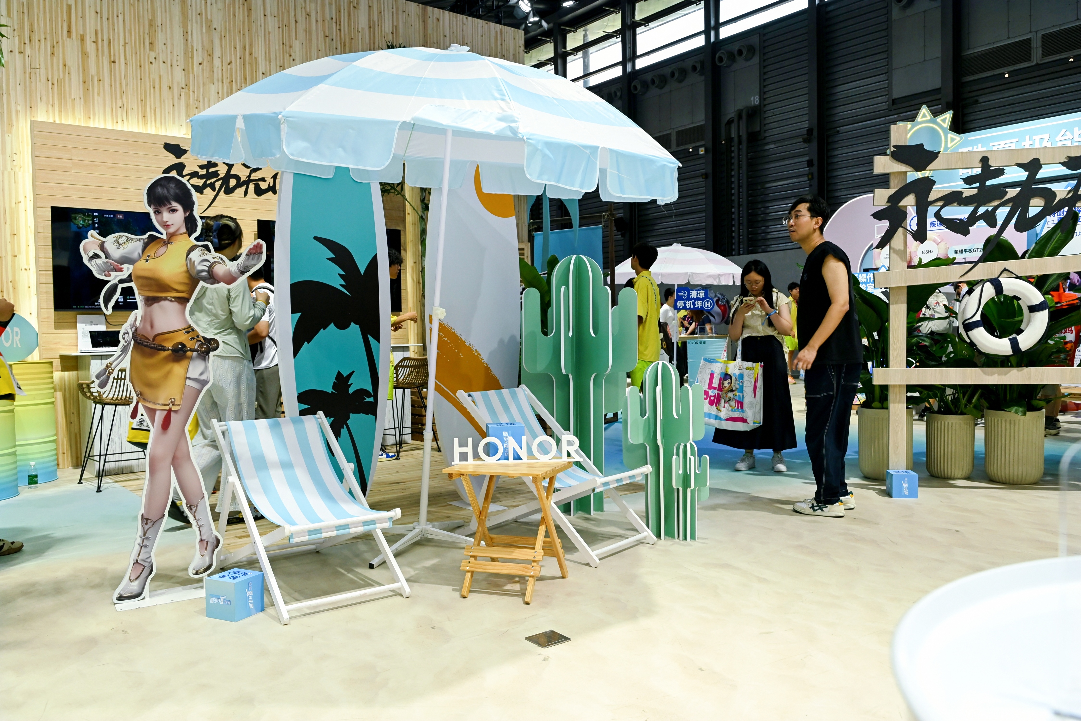 ChinaJoy荣耀展台图赏：在夏日乐园里体验扑面而来的青春气息！