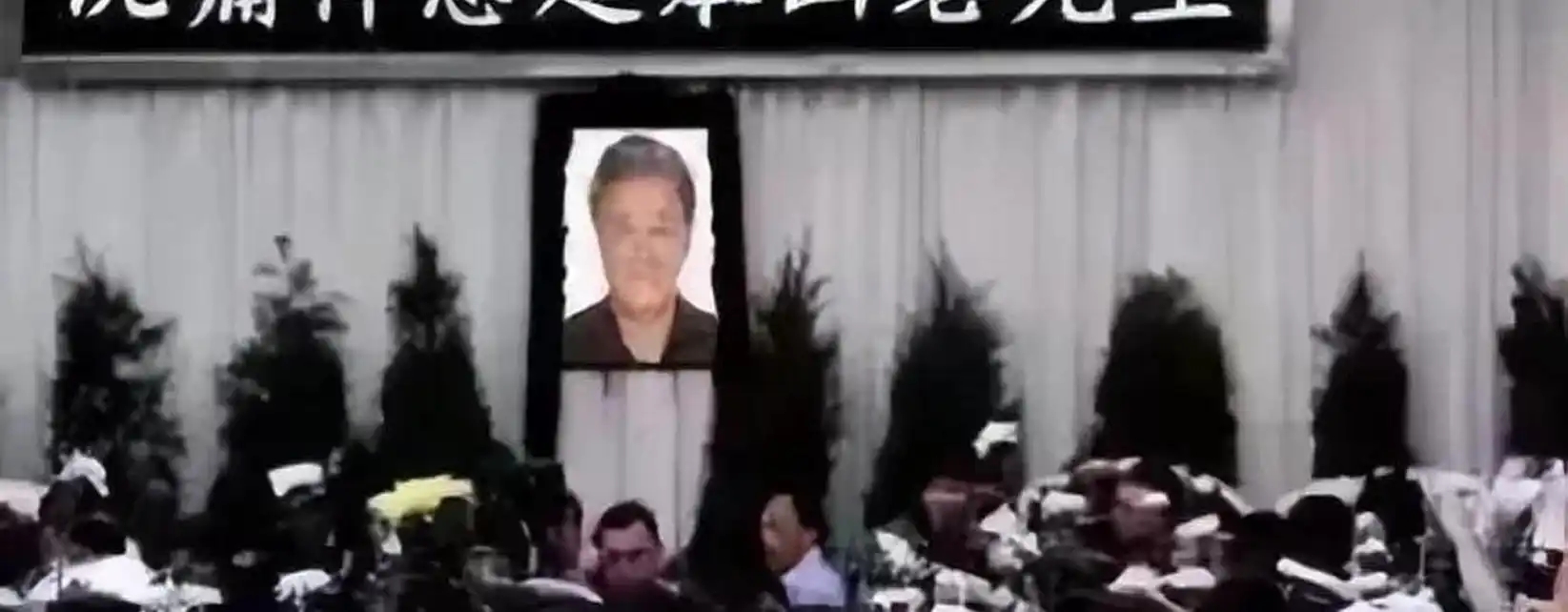 大衣哥跳楼身亡、赵本山灵堂、宋佳知三当三，现在造谣越来越离谱