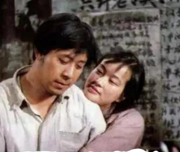 75岁刘晓庆拒绝“无性婚姻”，道出4婚3离真相，和王晓玉携手13年