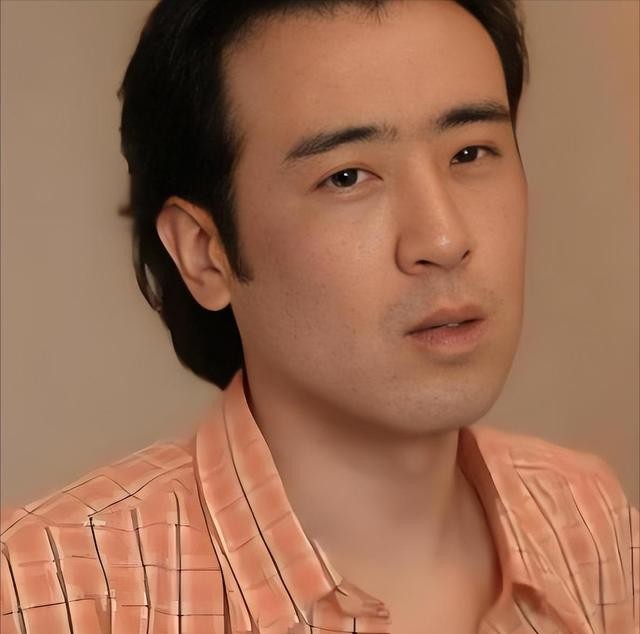 演员于和伟：守住底线，记住自己的本分，家庭放在第一位