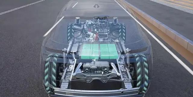 小鹏G01掀桌子！430km纯电续航+5C超充，增程式赛道要血流成河？
