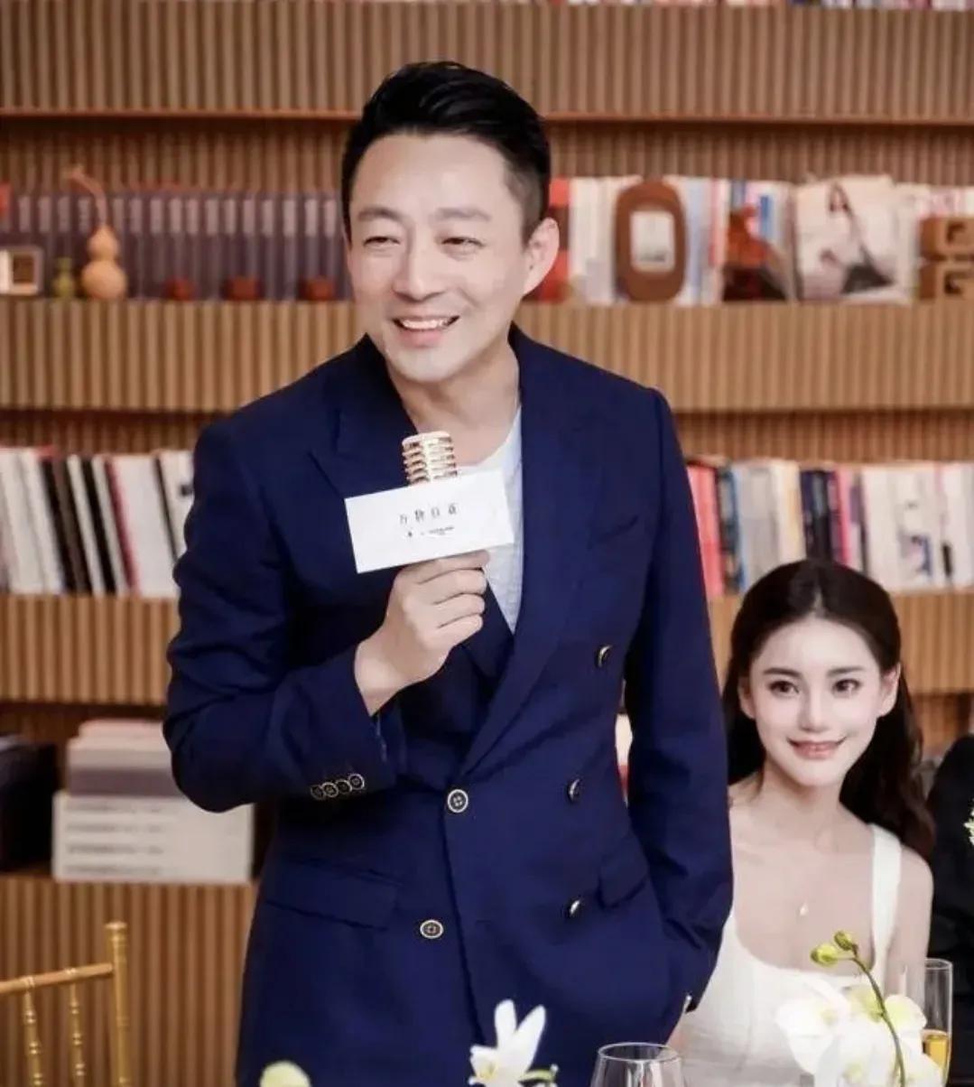 汪小菲樱桃论 ，马筱梅国旗照力挺老公态度鲜明