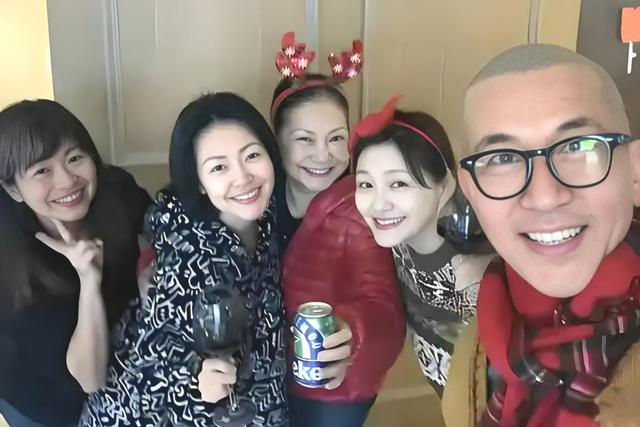 大S错付了！贵重遗物不翼而飞，小S发文转移焦点，具俊晔开溜了