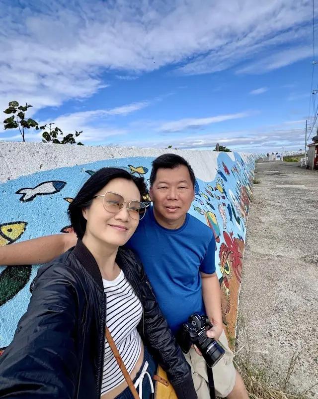 48岁前TVB主播婚后拒绝生育，计划两年后退休：老公现在还想生