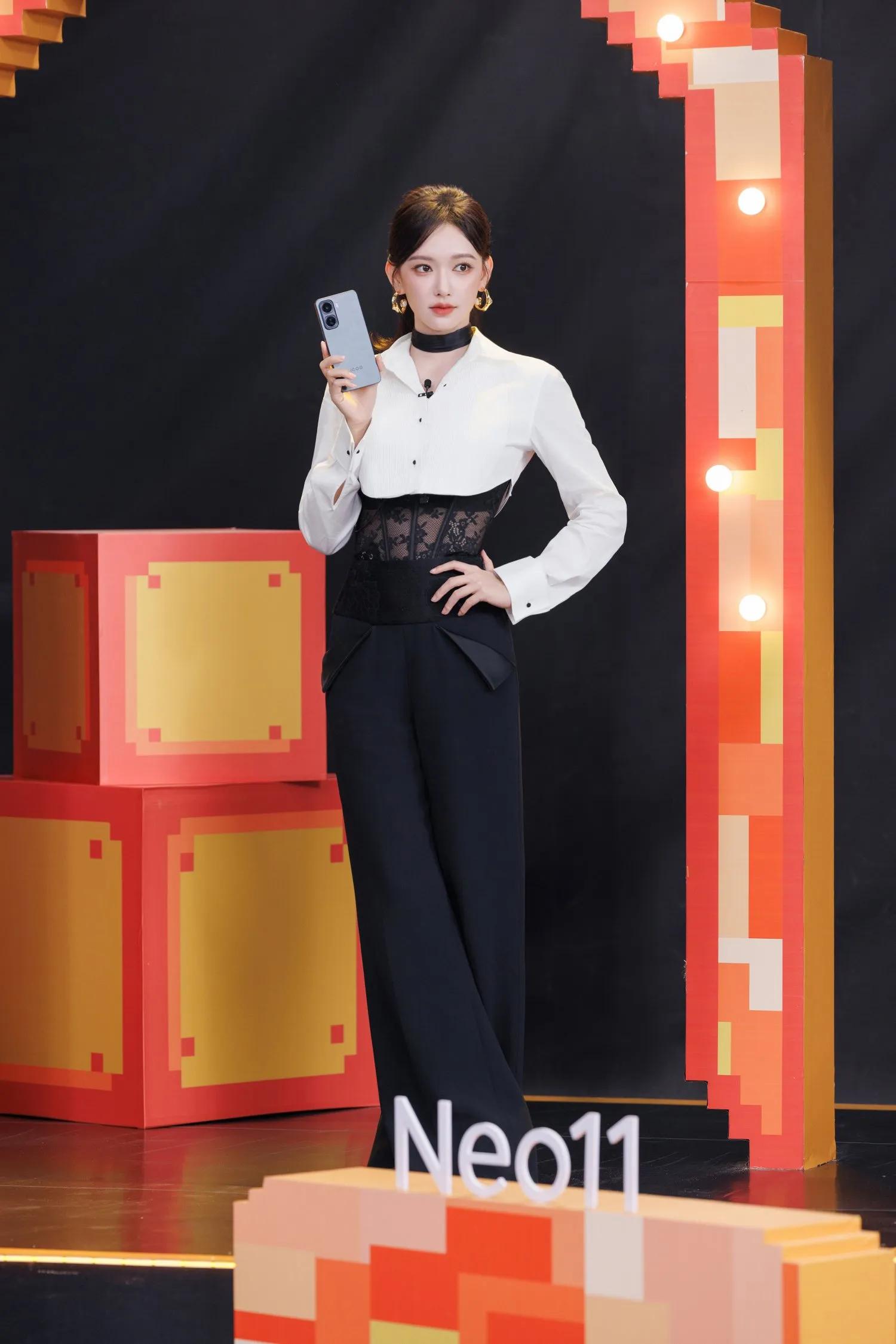 程潇手机代言美图