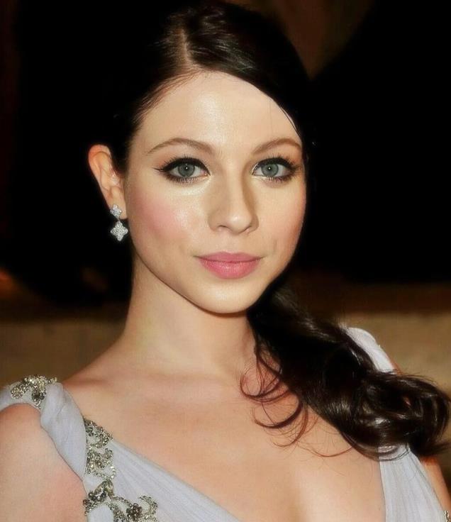 39岁演员崔切伯格去世