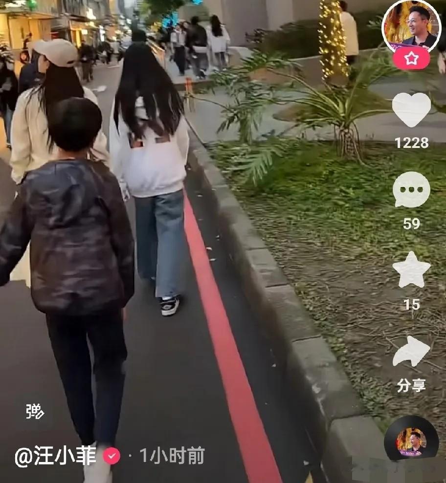 汪小菲带孕妻+儿女逛吃街边摊，被马筱梅的烟火气治愈了！