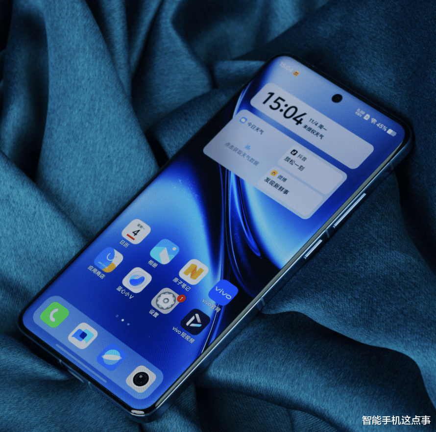 國內Q2手機市場：華為登頂，折疊屏下滑，蘋果折疊屏成焦點！