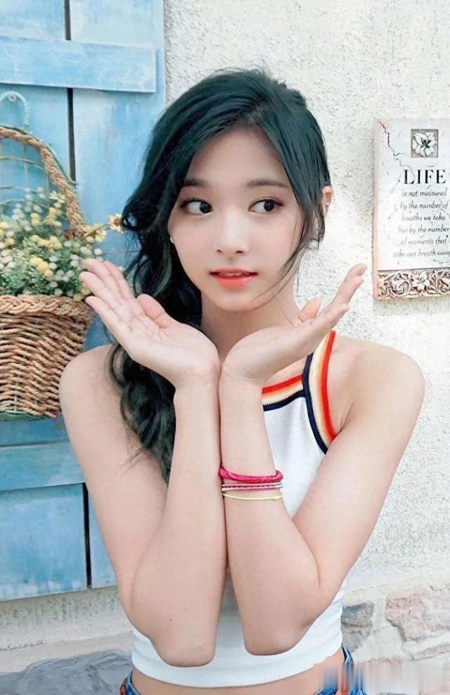 周子瑜——写真美图欣赏