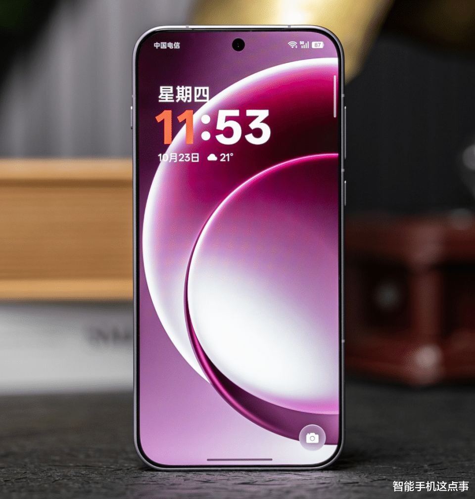 智能手機大獎2025揭曉：最強與最拉都是iPhone，你喜歡的機型上榜沒