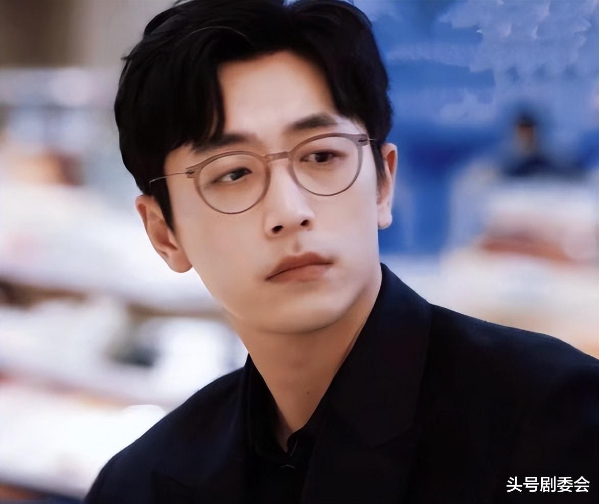 合作于和伟没火，搭档岳云鹏没红，演完《长安的荔枝》，终于红了