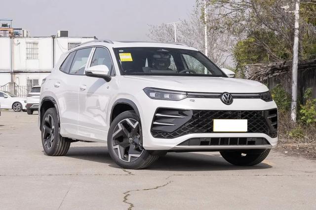 大众全新王牌SUV！2.0T爆220马力比途观L漂亮