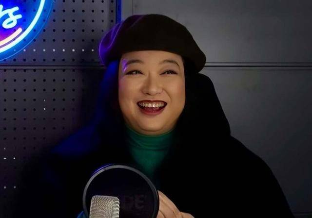 香港知名女星宣布复出主持网络节目！