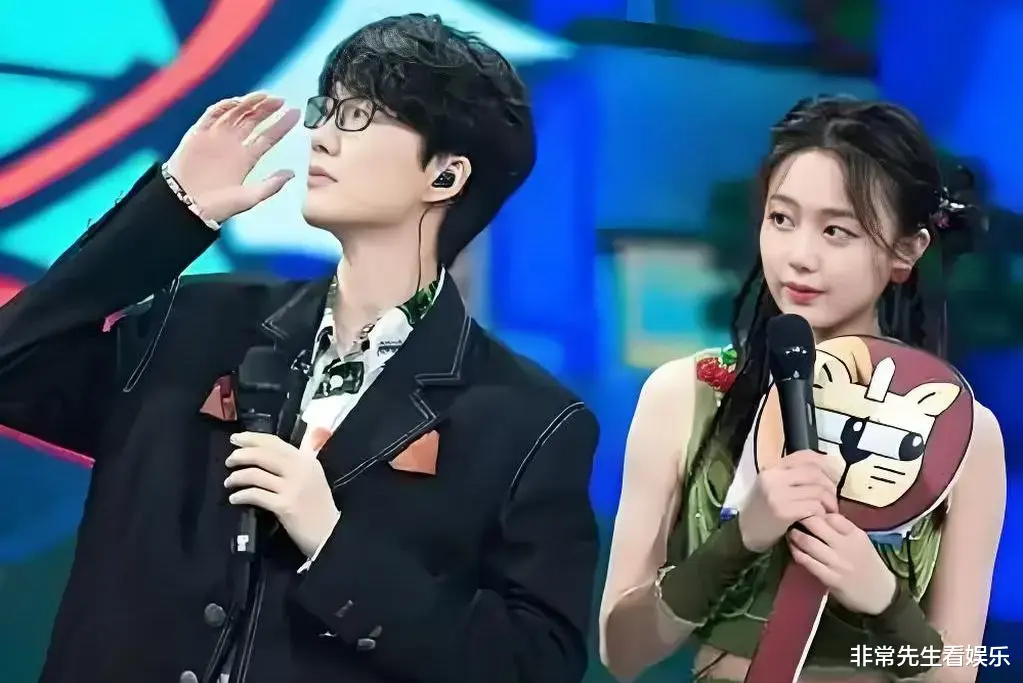 许嵩冯禧被曝领证!婚房已买,正筹备婚礼,男方前年就说可以考虑