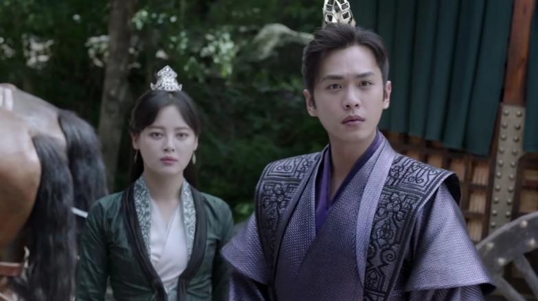 狂妄自大,德不配位?辛芷蕾拿国际影后仅1天,恶心的一幕出现了