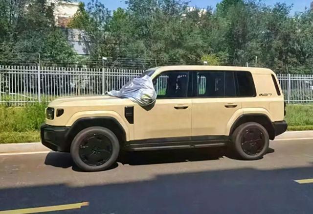 路虎卫士前脸？奇瑞iCAR V27实车曝光，外观很复古硬朗，年内上市