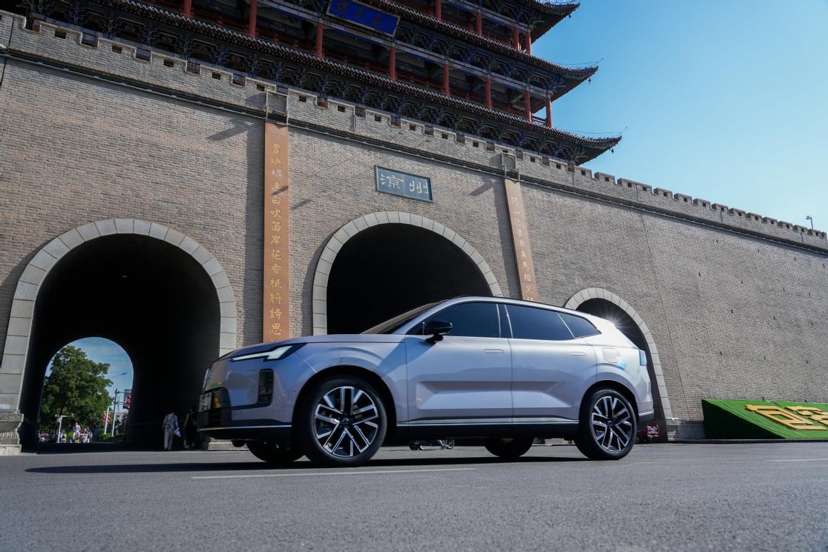 深度解码！一文读懂全新XC70，超混技术加持，到底值不值得买？