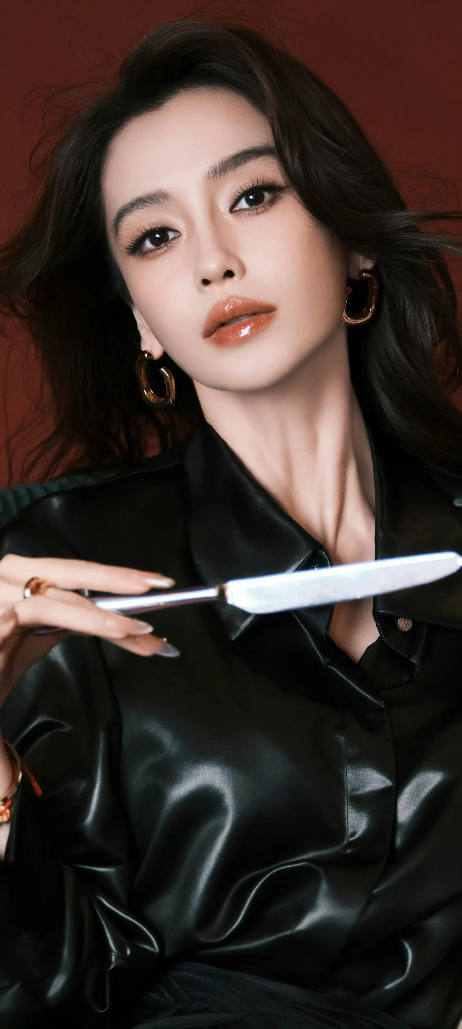 angelababy杨颖皮裙穿搭