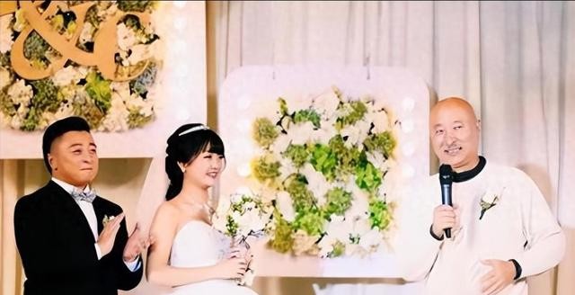 他们竟是夫妻，因戏生情恩爱10年，妻子是影后，女儿也是小戏骨